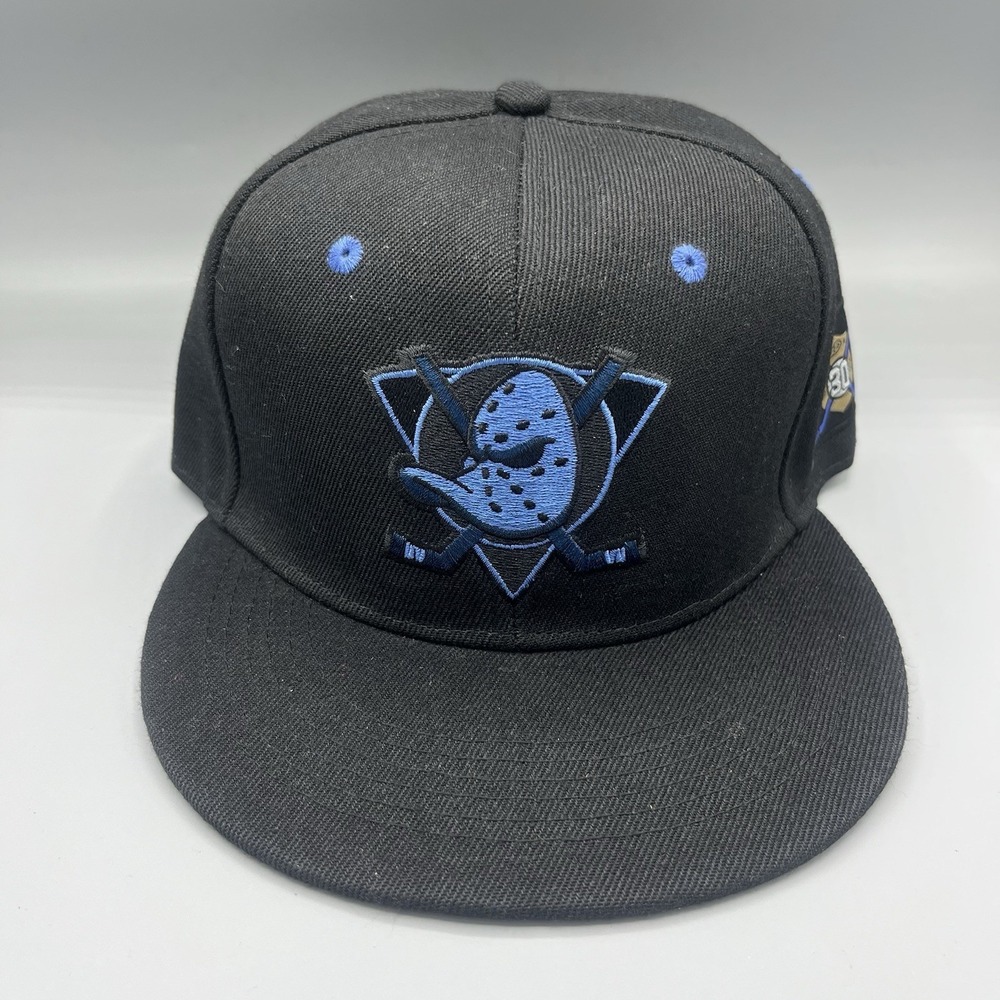 Anaheim Ducks Hat 30th Anniversary Promo SnapBack Embroidered NWOT Black READ